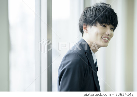 高中學生男孩畫象 高中學生男孩畫象 53634142