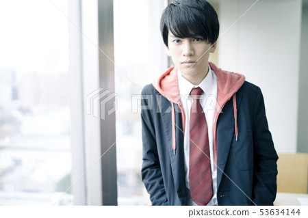 高中學生男孩畫象 高中學生男孩畫象 53634144