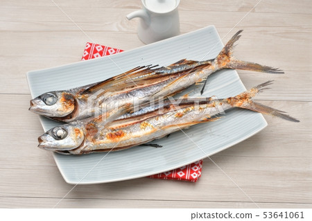 Salt-grilled fish and grilled fish. Flying fish, flying fish, flying fish. Japanese food. 53641061