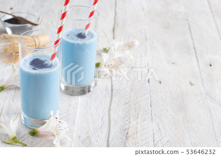 Blue matcha milk Blue matcha milk 53646232