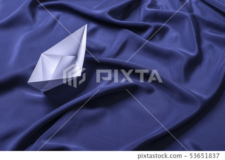 Paper hand, paper work Paper hand, paper work 53651837