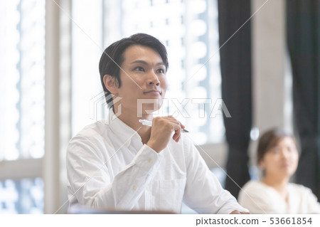 男人 男 男性 53661854