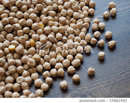 Korea's Fresh Organic Beans, Chickpeas 53662493