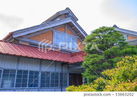 Tomioka Silk mill 53663202