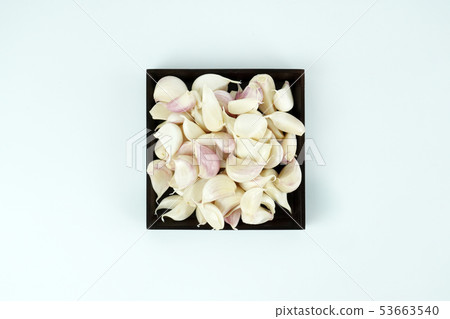 Organic garlic, garlic object 53663540