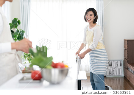 Housework with a couple Housework with a couple 53663591