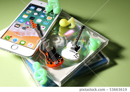 Listen to music on your smartphone Listen to music on your smartphone 53663619