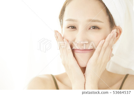 Women beauty Women beauty 53664537