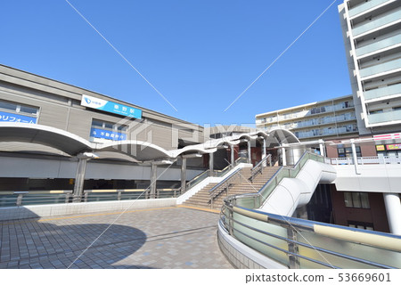 Chino Station Kitaguchi Ekimae scenery 53669601