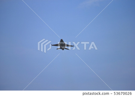 低空飛行 雜技 特技飛行 53670026