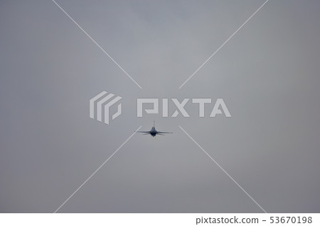 低空飛行 雜技 特技飛行 53670198