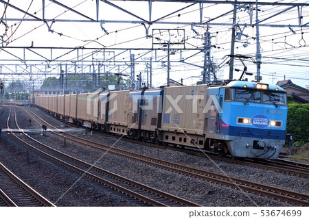 M250 series super rail cargo going down the early morning Tokaido 53674699