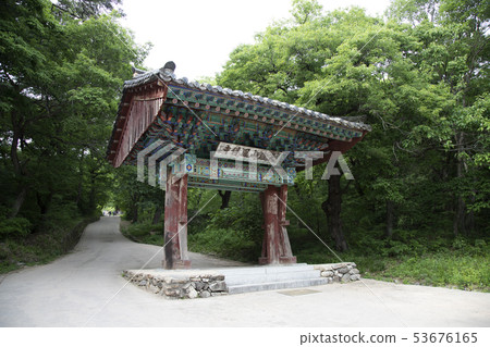 Bongjeongsa Temple main gate 53676165