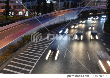 Naha's complemented roadways 53678906