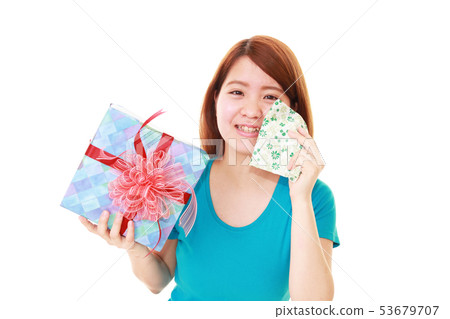 有禮物的女人 有禮物的女人 53679707