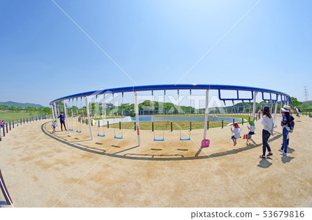 Green Park Green Park 53679816