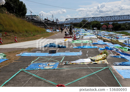 取代煙花匯演 53680093