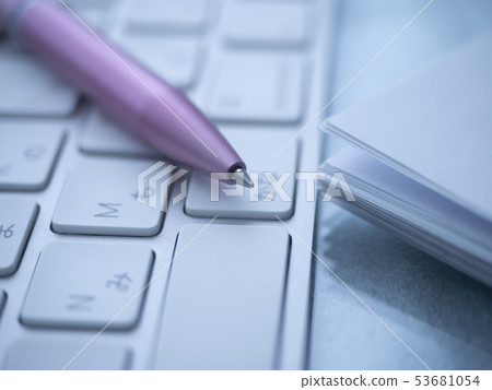 商業形象·文件·鍵盤·女性 53681054