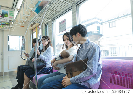 Family image photography cooperation "Keio Electric Railway Co., Ltd." Family image photography cooperation "Keio Electric Railway Co., Ltd." 53684507