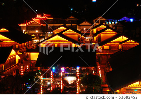 世界文化遺產麗江老城堡夜視圖 53692452