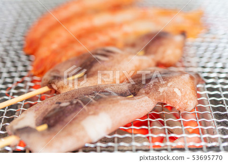 Grilled squid _ charcoal-grilled (charcoal grilled, grilled grilled, seven rings, one person, home drinking, barbecue, BBQ, grilled meat, beef 53695770