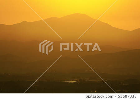 Hayaikemineyama和鄉村風光 53697335