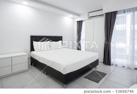 Concept of modern apartment bedroom mock-up Concept of modern apartment bedroom mock-up 53698746