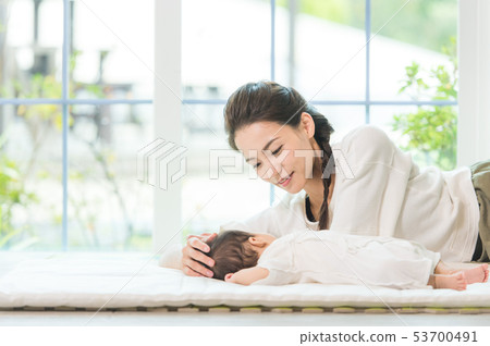 寶貝和媽媽 寶貝和媽媽 53700491
