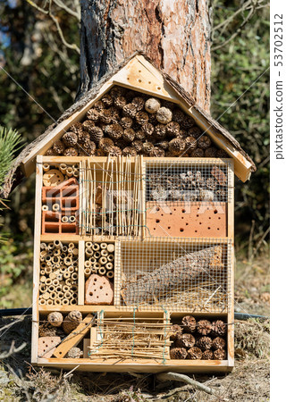 Insect House - Small artificial shelter or nest Insect House - Small artificial shelter or nest 53702512