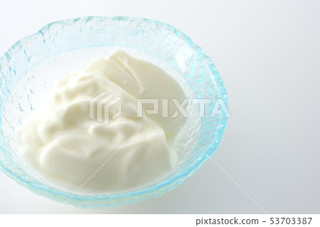 Yogurt  53703387