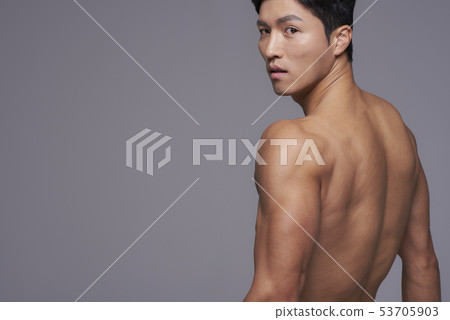 Men sportswear 53705903