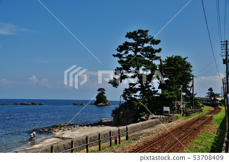 Himi Line, Amaharu, Yuetsu China Branch An ordinary train running between stations (Kiha 40 series) 53708409