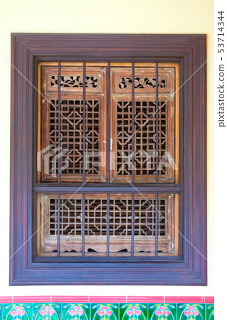 decorative window on the background of an ancient wall decorative window on the background of an ancient wall 53714344