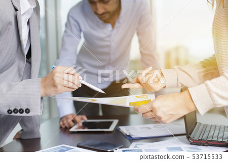 Team meting. Project plan brainstorming Team meting. Project plan brainstorming 53715533