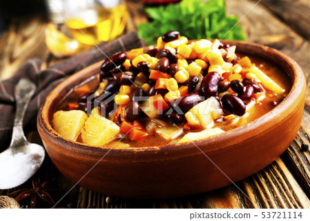 chilli corn carne chilli corn carne 53721114