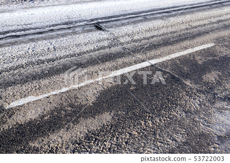 Road in winter 53722003