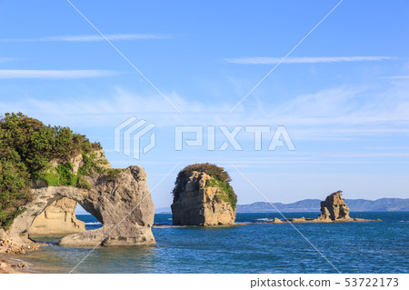春天白濱溫泉Rinkaiura的岩層 春天白濱溫泉Rinkaiura的岩層 53722173