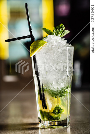 cocktail in the bar cocktail in the bar 53726401