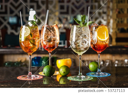 cocktails in the bar 53727113