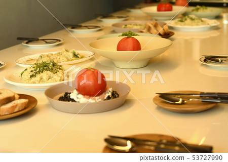 Dinner Party 53727990