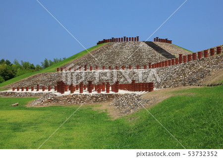 Kamezuka Kofun 53732352