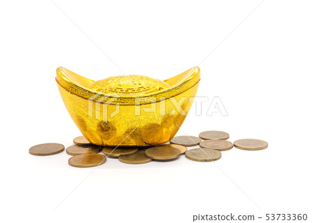 Chinese gold sycee (yuanbao) on white background. Chinese gold sycee (yuanbao) on white background. 53733360