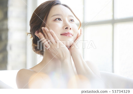 女人美容浴 53734329