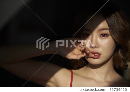 女性美容對比 53734430