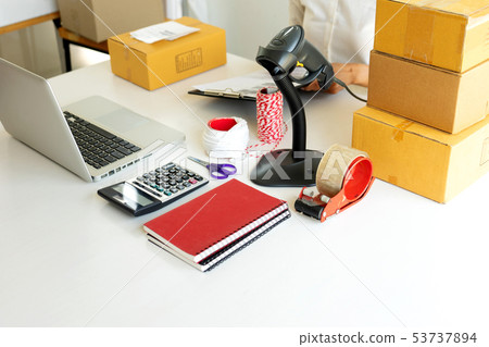 Small business Worker delivery Small business Worker delivery 53737894