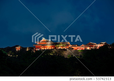 沖繩首里城夜景Ryuho Pond Koshi點亮 53742313