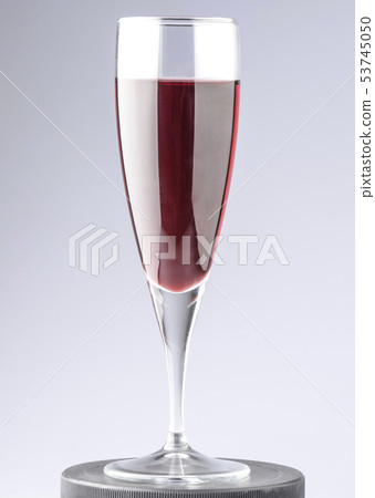 closeup of a glass of red wine closeup of a glass of red wine 53745050