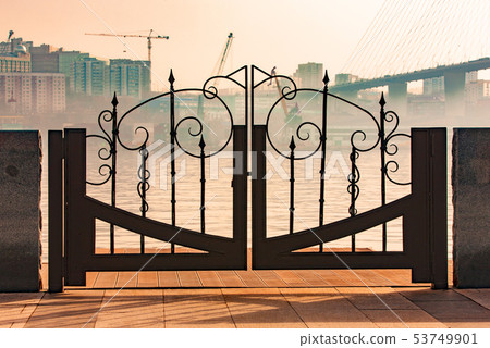 The a metal gate on the embankment of Vladivostok 53749901