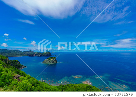 Ogasawara Sea seen from the weather station 53751579