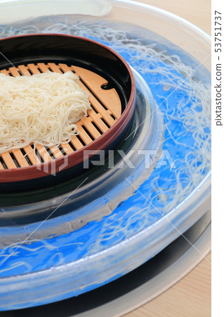 Sourcing sauce 53751737